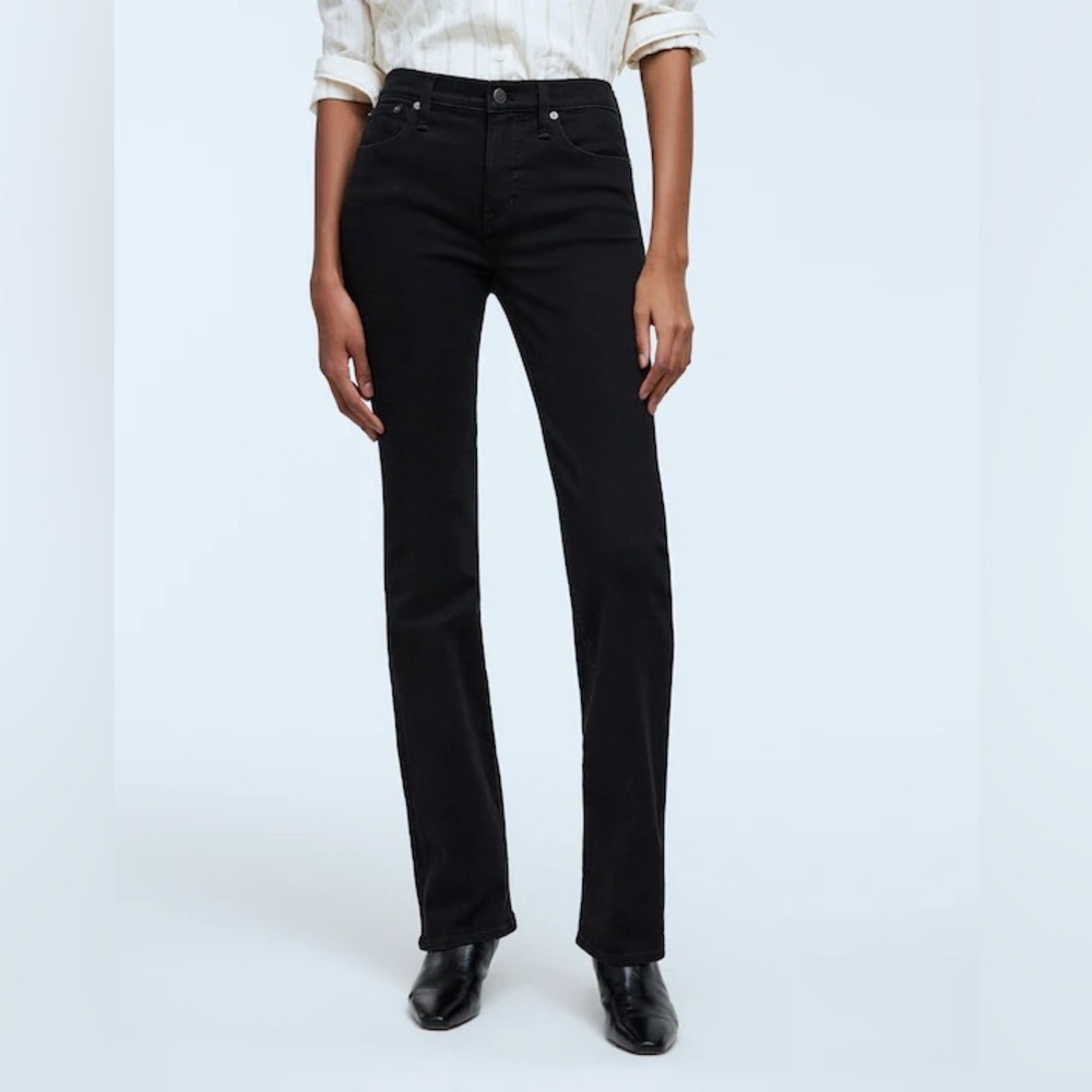 madewell mid-rise kick out jeans size 28